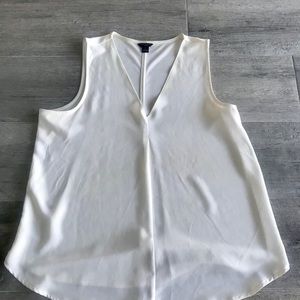 Ann Taylor crepe v neck blouse